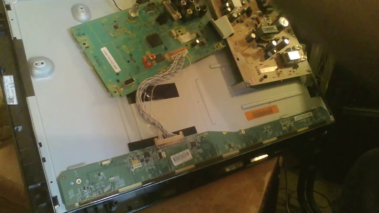 My little experiment. I break LCD TV on purpose. part one. YouTube