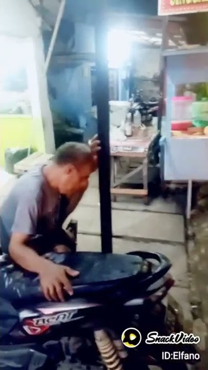 sepi pembeli...  #viral  #sepi