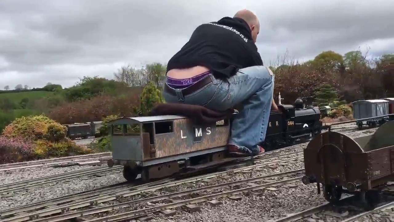 LNER J4 on Shunting duties at Gilling main line rally - YouTube