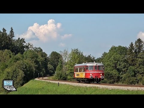 Kleiner Schienenbus als