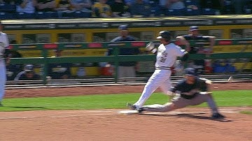 MIL@PIT: Tabata beats out chopper to give Bucs lead