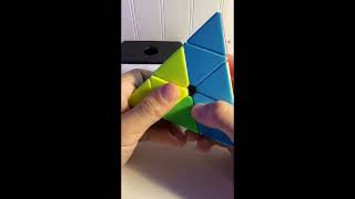 Easy Pyraminx Tutorial