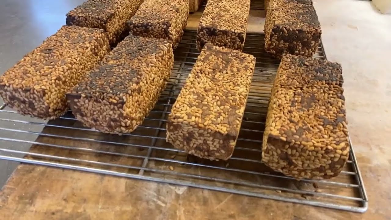 How To Make Healthy & 100% Rye Flour Bread Recipe | No-Knead Rye Bread