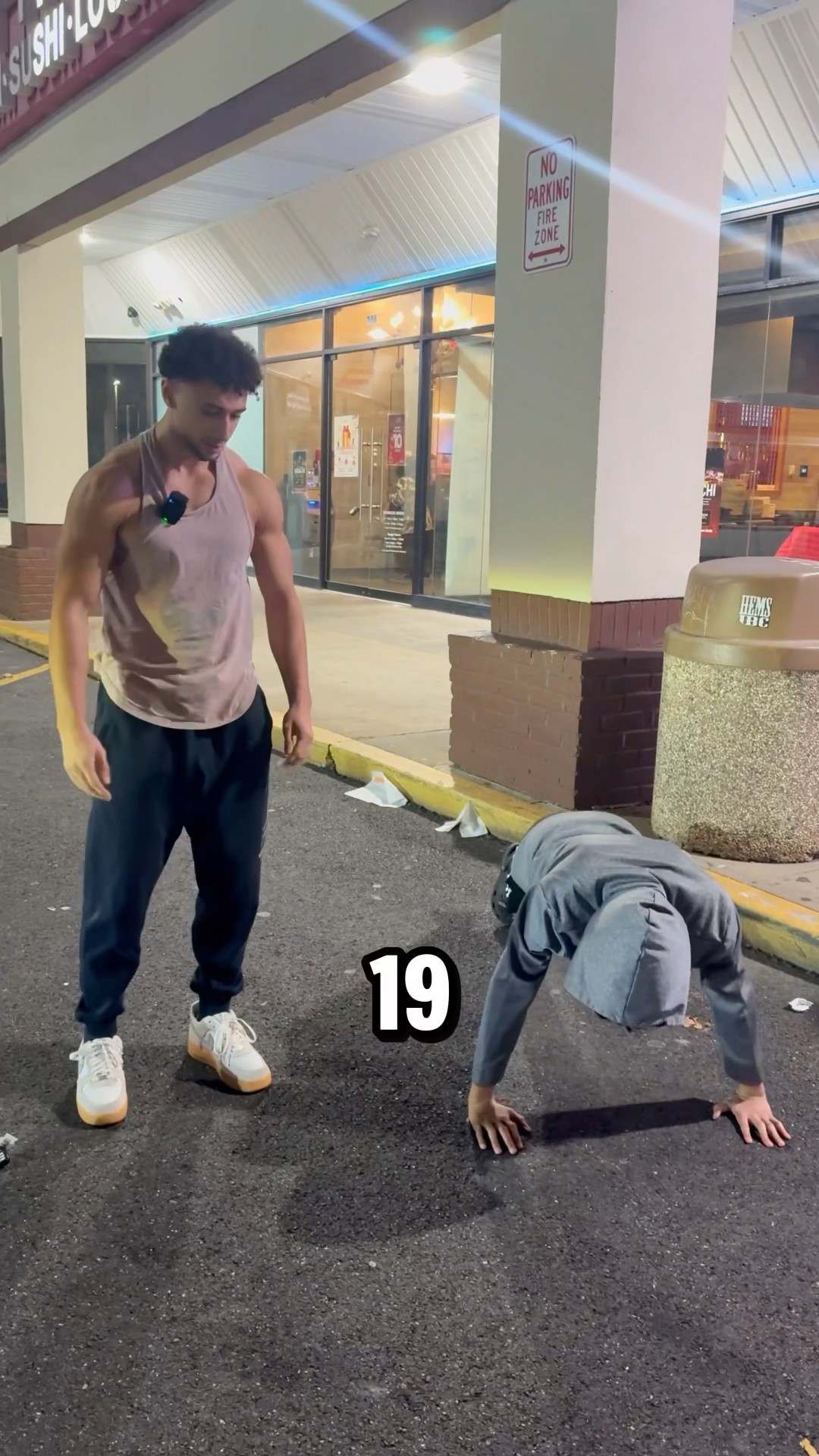 Would you do 20 push-ups for free food⁉️