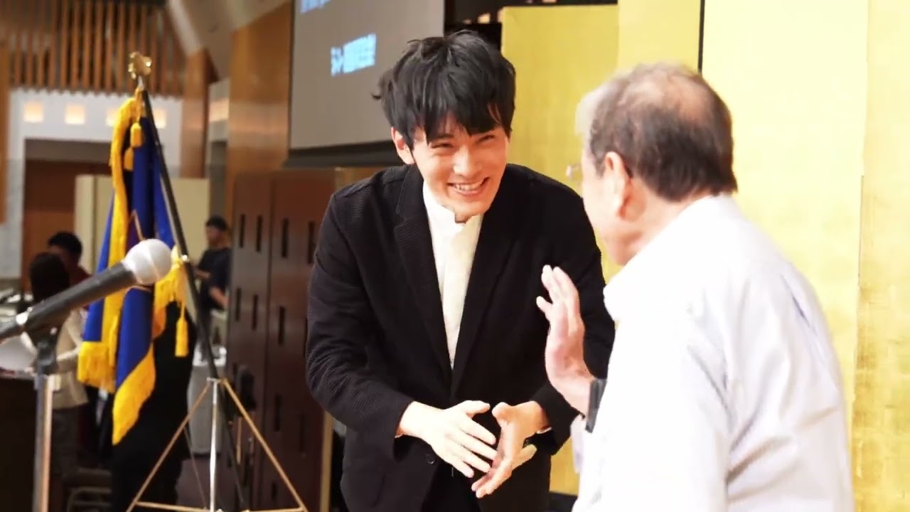 トゥリオンフ＆校歌 斉唱