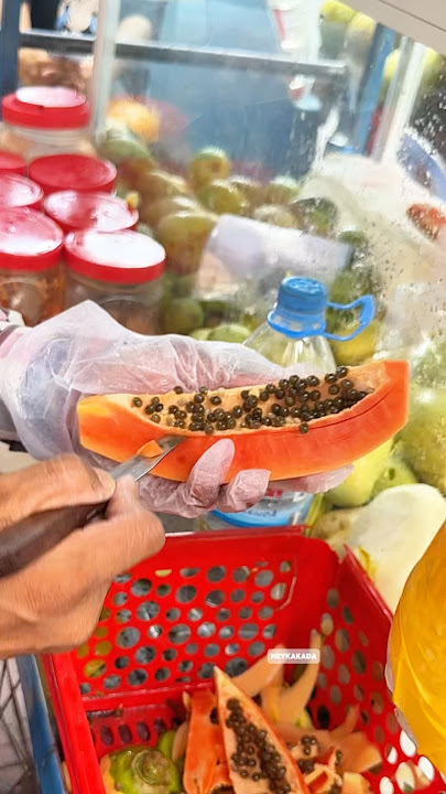 Don't Waste a Bite! How to Slice Papaya Perfectly