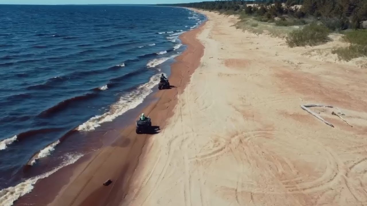 Тур на квадроциклах в Карелии по песчаному берегу Ладоги - YouTube
