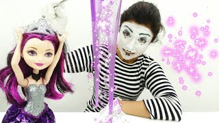 A Clown & a Fairy Doll. Funny Videos for Kids A Clown & a Fairy Doll. Funny Videos for Kids