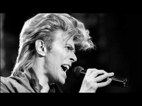 DAVID BOWIE (Suffragette City)