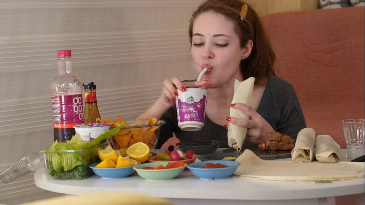 Çiğ Köfte Mukbang Asmr Türk Yemekleri Mukbang Türkçe Asmr No Talking Ayran Cips Asmr Çiğ Köfte Dürüm