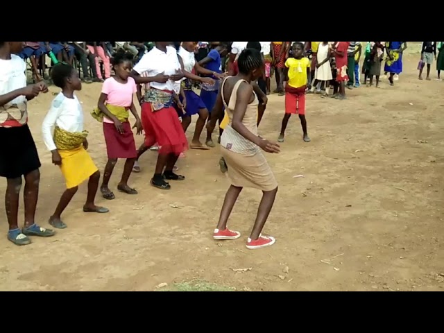 alifatiq--kuli khantu kuno ku serenje kumi danzo bashana 2023 DANCE CHALLENGE BY HEARD BOYS KADANCER class=