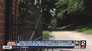 Elderly woman, son robbed at gunpoint in Sykesville