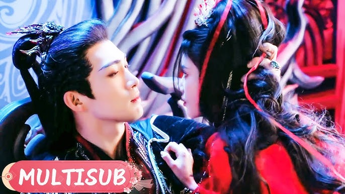 Yalangoch etuk ayollarning egilgan fotosuratlari