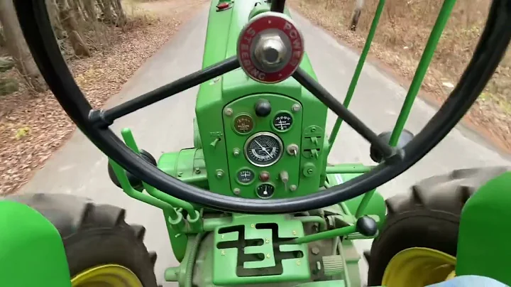 John Deere 720 diesel row crop & 720 diesel standard .