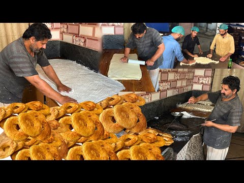 CRISPY PUFF KASHMIRI BAKARKHANI | TRADITIONAL TANDOORI RECIPE | NO OVEN USED | AUTHENTIC DESI METHOD