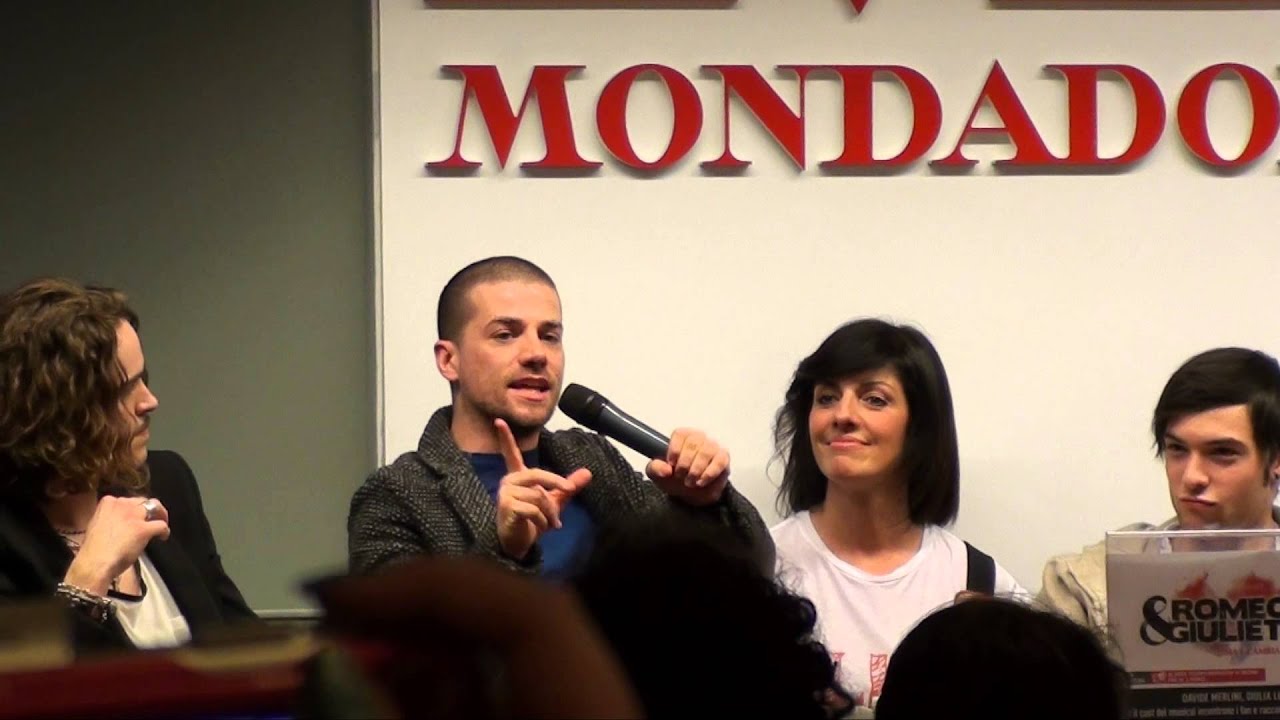 INCONTRO CON IL CAST DI 