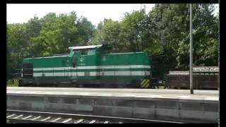 V 100 with a freight train sleepers