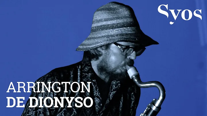 Arrington De Dionyso plays Syos on his Bass Clarinet