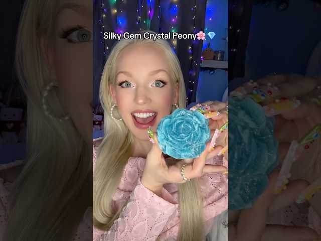 This edible crystal candy is INSANELY satisfying 💎✨ #asmr #shorts #mukbang
