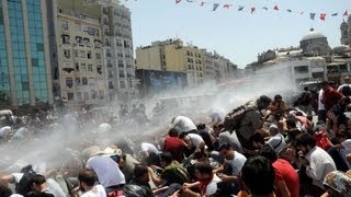 Gezi Parkı Olaylarını Çoktan Öngörmüş Taksim Beyefendisi Cenk