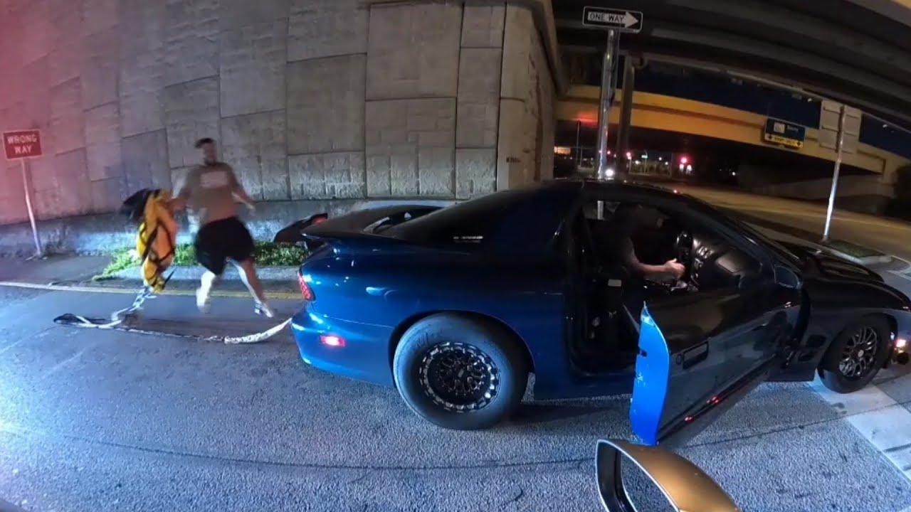 1,400whp Pontiac Trans Am LSX Turbo vs 1,400whp Nissan GTR