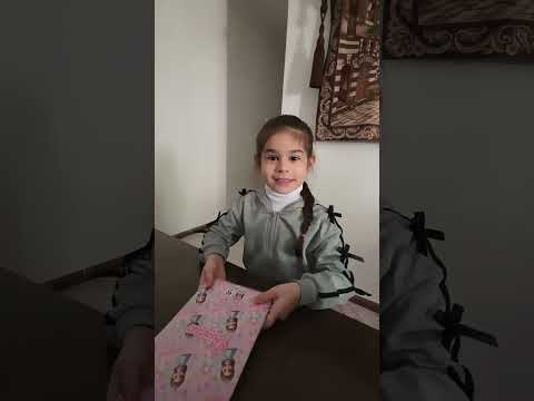 ليليان عم تغني هيلين وهيفي لمار ليليان Shorts هيلين هيفي 