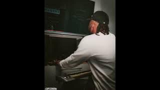 Dj King Tara x Soulitic - Mhlaba Wonke ft(Scotts Maphuma)