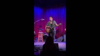 Gustavo Galindo Performs "Smoke Show Woman"  Live at the Hotel Cafe