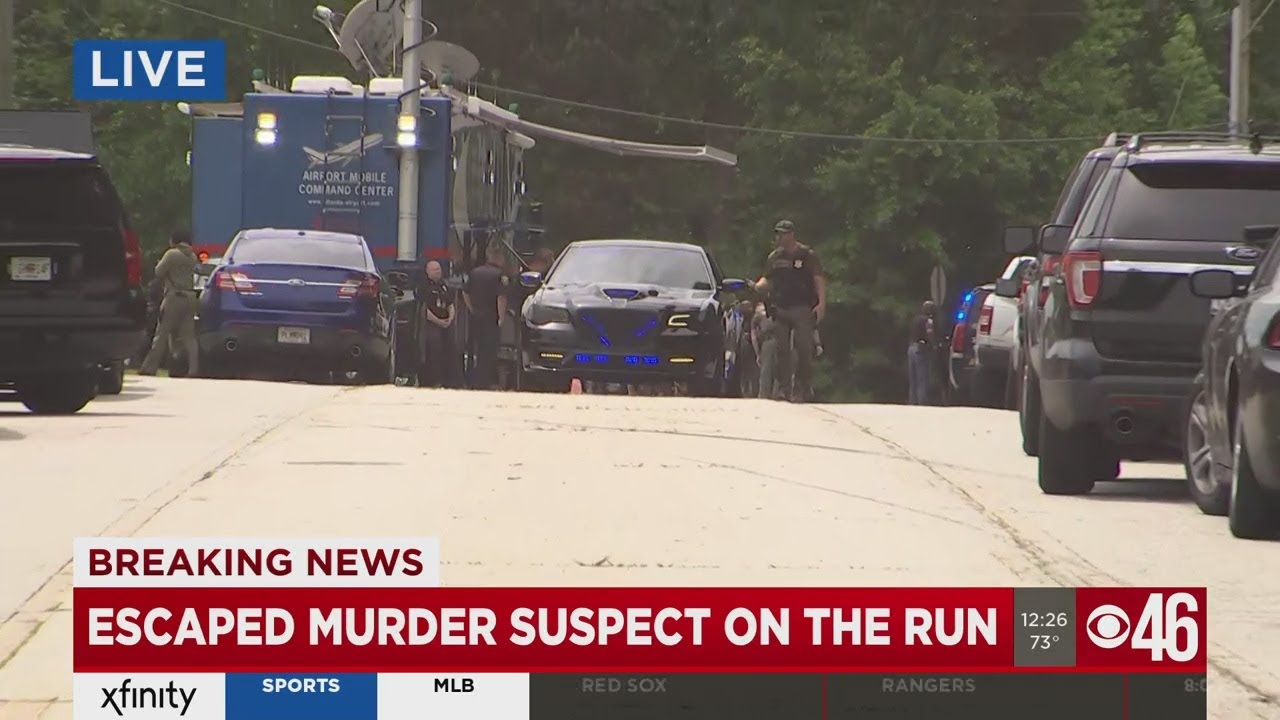 Escaped murder suspect on the run - YouTube