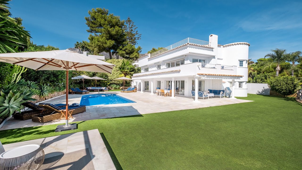 Renovated Villa with Panoramic Sea Views in Marbella, €2.900.000, Marbella Hills Homes Real Estate