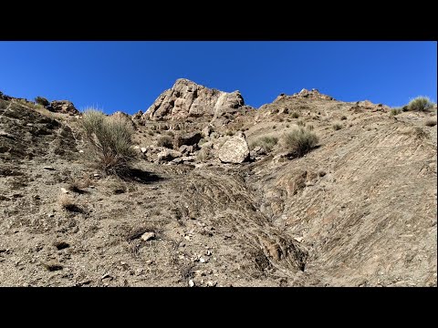 طبیعت گردی کوه های باقران