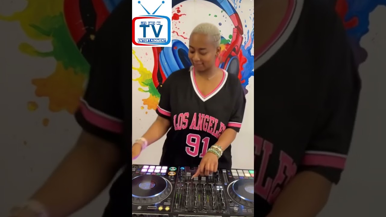 BEST FEMALE DJ IN NIGERIAN 🎶🎶❤️❤️ DJ DIMPLE