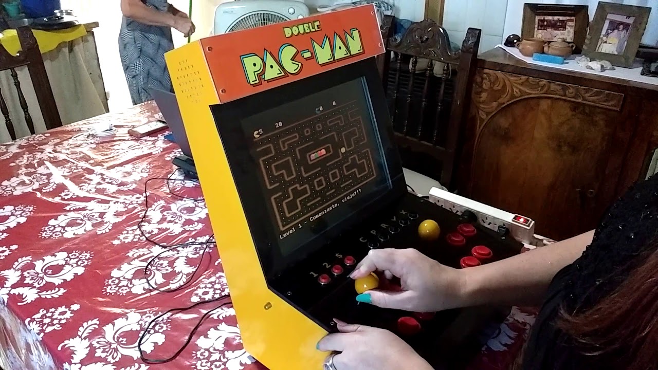 Arcade Double Pacman - YouTube