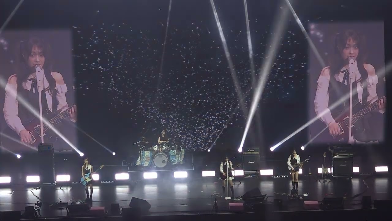 QWER [Harmony of Stars] 20260215_QWER 1ST WORLD TOUR ＜ROCKATION＞ in TAIPEI_TICC