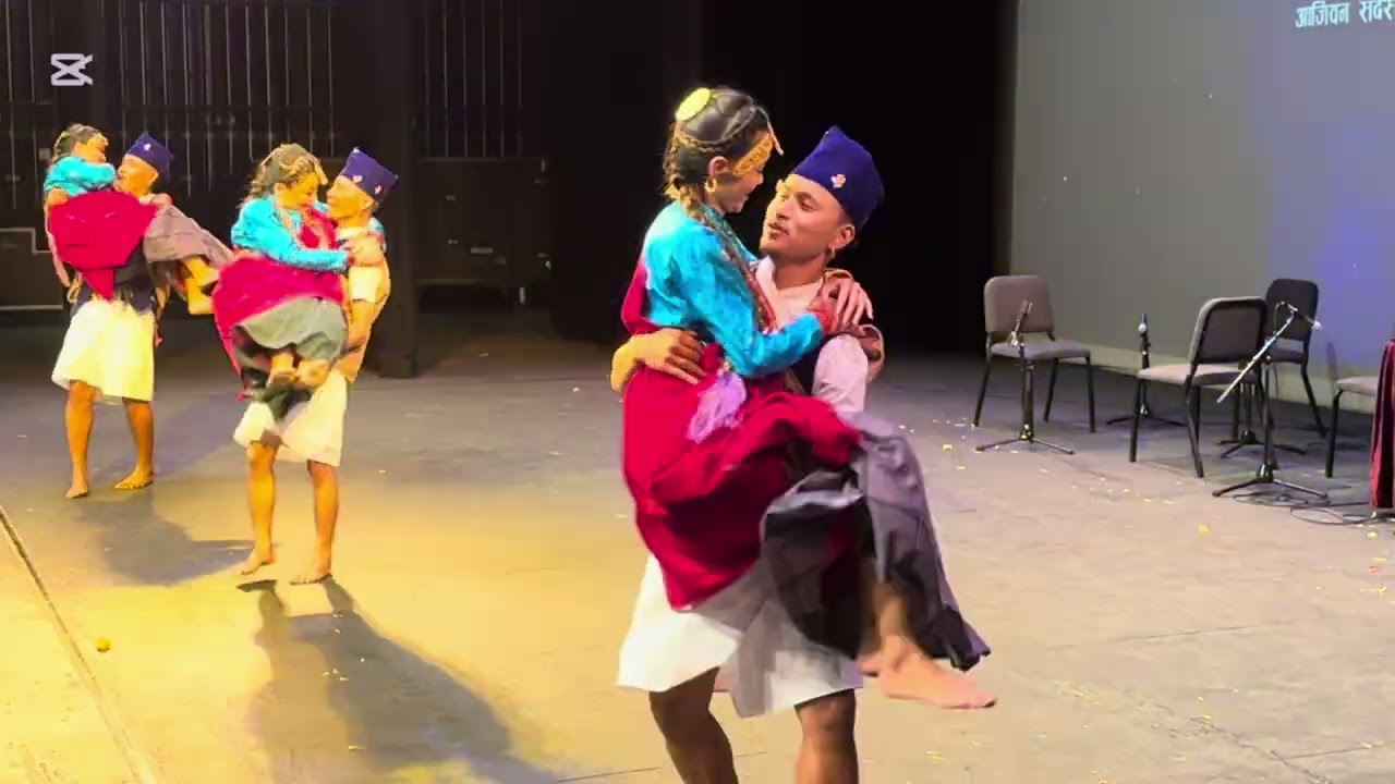 Dafe munal vandha chyaba||Gurung song||🇭🇰||Sneha,kamal,anika,uttam,rajni,sujan