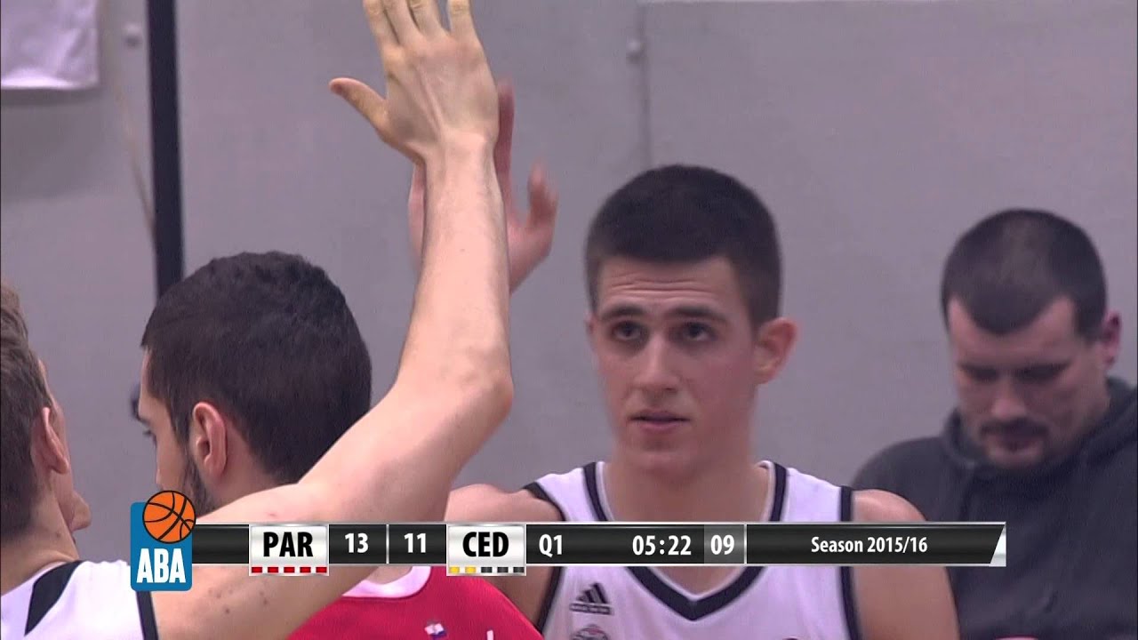 Four point play by Vanja Marinković