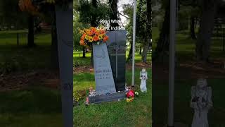 The magnificent grave of Ryan White in Cicero, Indiana #shorts