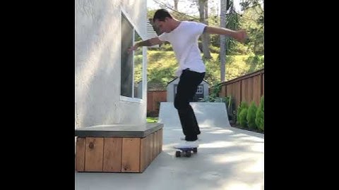 Hardflip front nose on the penny by @visit_ryangallant | Shralpin Skateboarding