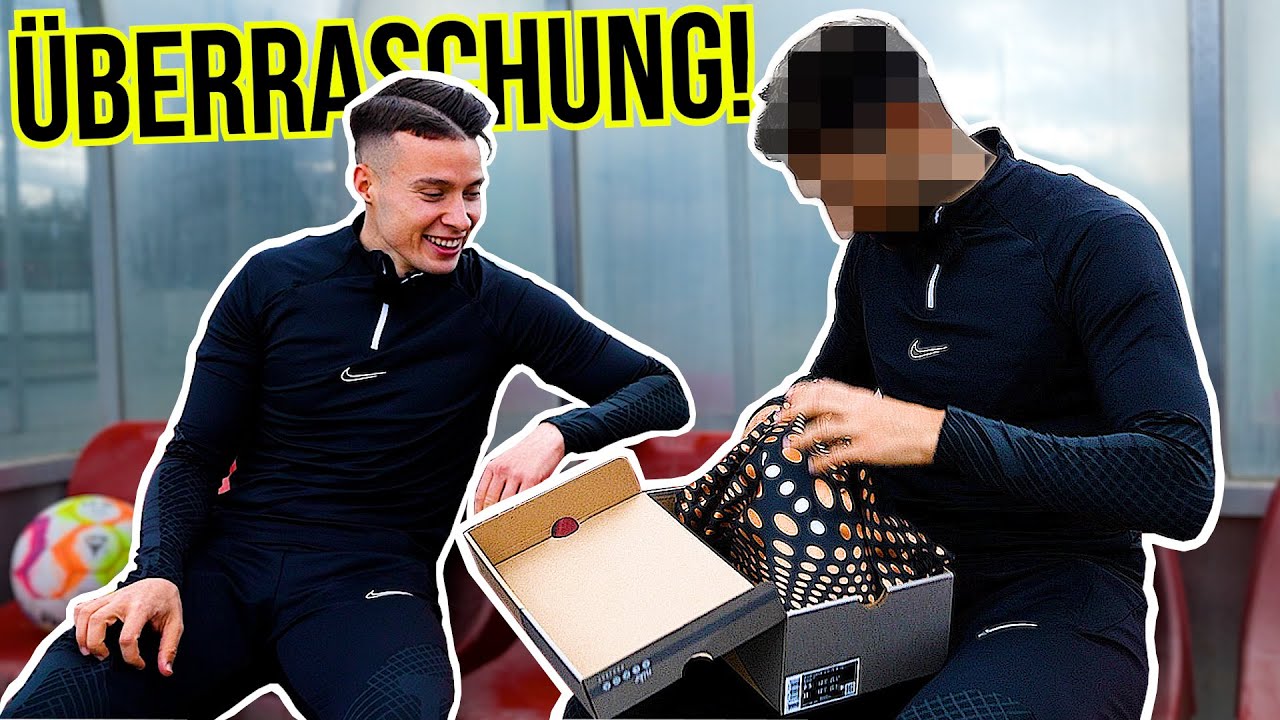 Fußball Schlüsselanhänger Set - 2-teilige Sport Fan Keychains In Silber