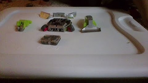 Hexbug Battlebots Build your own Battlebox - Green set review