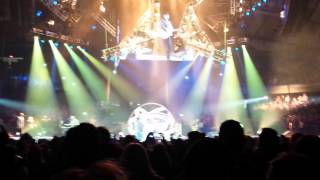 Garth Brooks with Trisha Yearwood World Tour Chicago 02 Rodeo