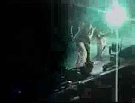 Blind - Metallica and Korn Team Up For Show