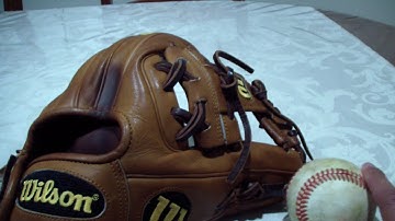 Baseball Glove Wilson A2000 DP15 Review