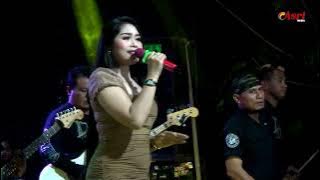 HITAM BUKAN PUTIH // Voc.Laras Melonia // DEVA Slalu Ada