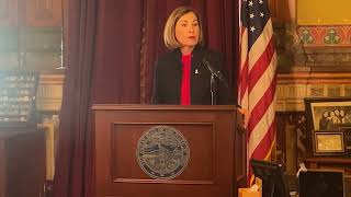 Iowa Gov. Kim Reynolds reacts to Israel-Hamas war protests on college campuses by The Gazette 191 views 2 weeks ago 1 minute, 19 seconds