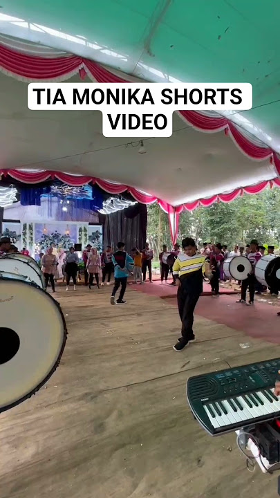 TIA MONIKA SHORTS VIDEO || DB DEWIK PELANGI #trending #drumband #shorts