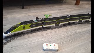 LEGO сити пассажирский поезд 60337, ускоренная сборка.