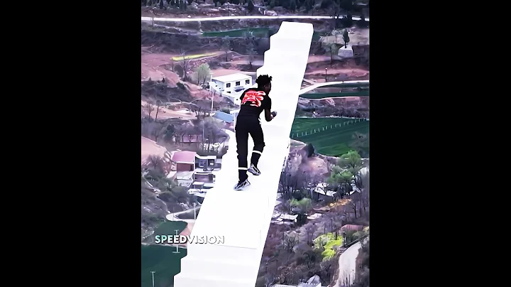 iShowSpeed Climb Love Ladder In China 🥶🔥#ishowspeed #edit #speed