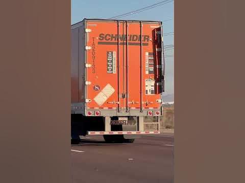 Semi truck load on the freeway #semitrucks #shortsvideo #semitrailer #