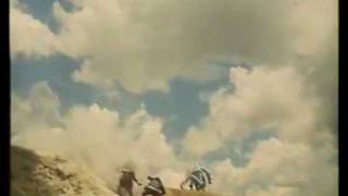 Roberto Carlos - Não Serve Pra Mim Clipe Oficial